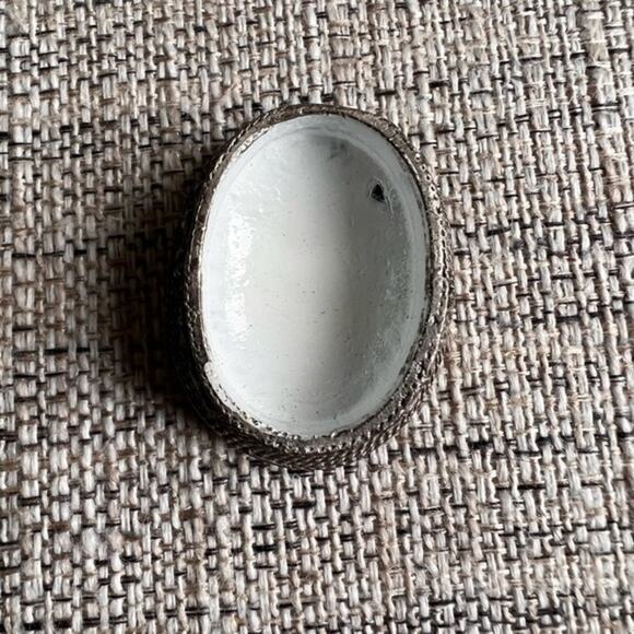 Vintage‎ Pewter Miniature Casserole Dish with Spoon Doll House - Picture 6 of 10